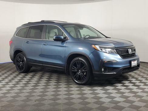 Certified 2021 Honda Pilot Special Edition image 2