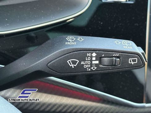 Used 2024 Audi RS Q8 image 25