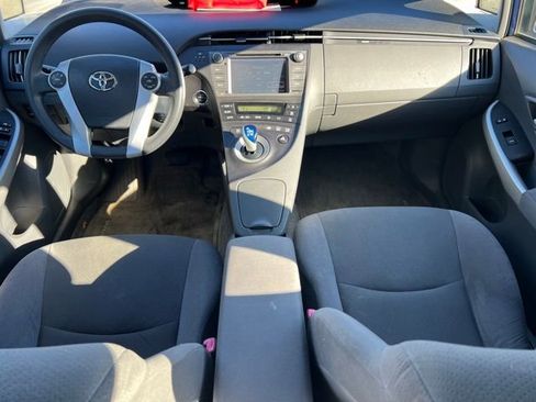 Used 2011 Toyota Prius Two image 13