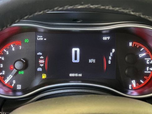 Used 2020 Dodge Durango SXT image 25