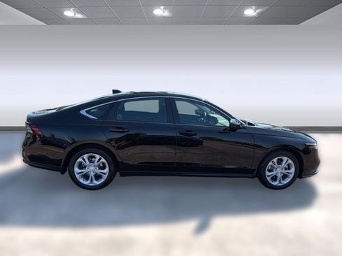 New 2026 Honda Accord LX image 8