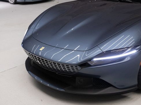 Used 2022 Ferrari Roma image 33