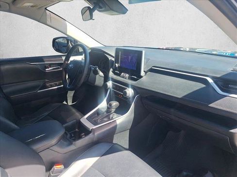 Used 2024 Toyota RAV4 XLE Premium FWD image 17