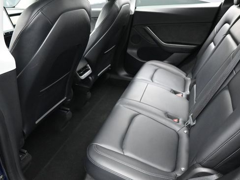 Used 2021 Tesla Model Y 2WD image 27