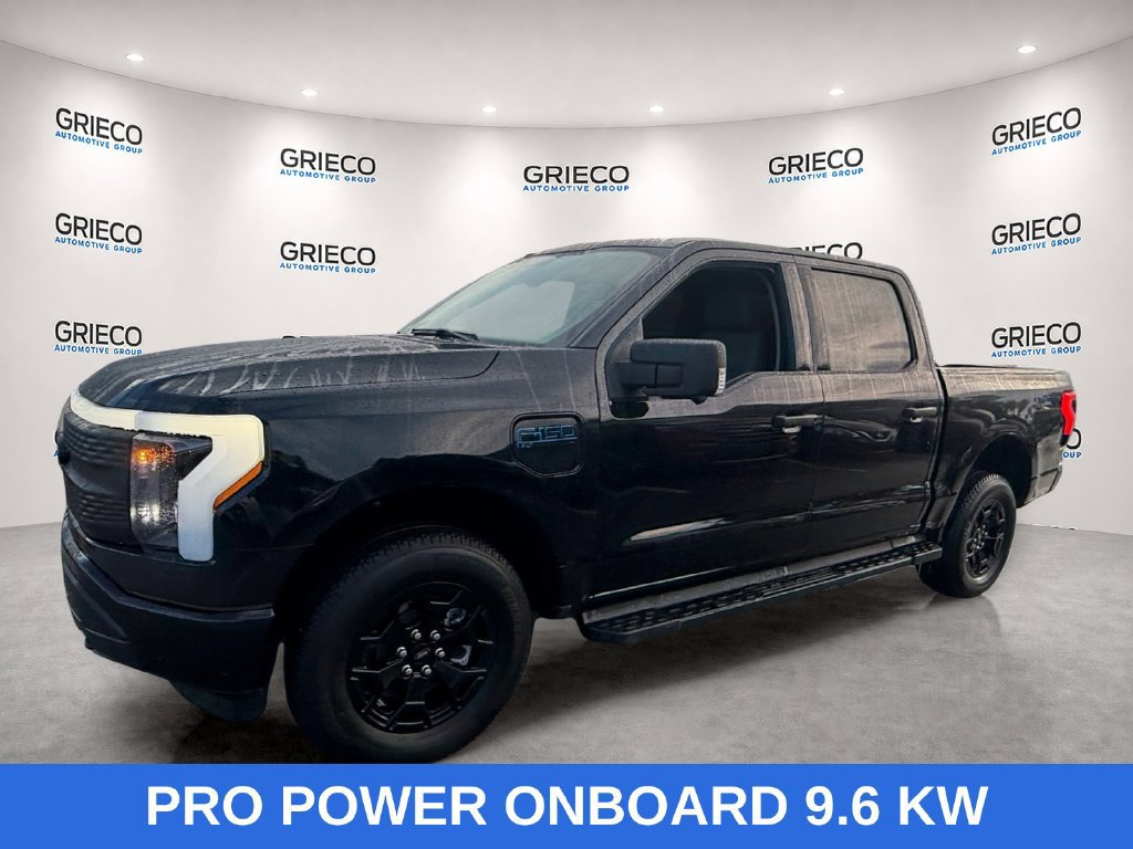 Used 2025 Ford F150 Lightning XLT w/ Max Trailer Tow Package AWD/4WD image 3