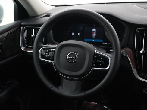 Used 2025 Volvo V60 B5 Cross Country Plus AWD/4WD image 14
