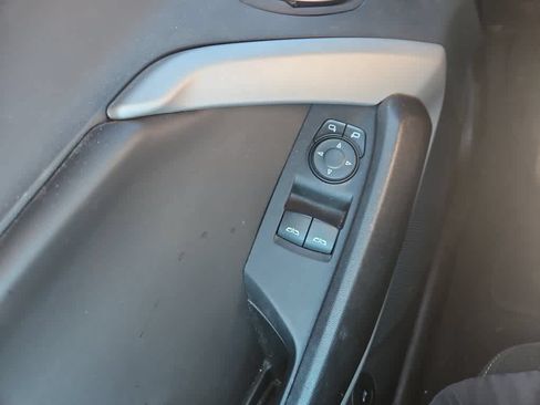 Used 2022 Chevrolet Camaro LT RWD image 19