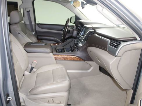 Used 2019 Chevrolet Suburban Premier w/ Max Trailering Package image 29