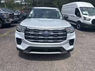 Used 2025 Ford Explorer Active RWD video 2