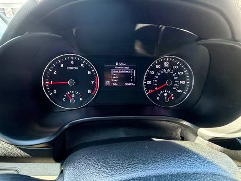 Used 2021 Kia Forte LXS FWD image 16