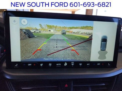 New 2025 Ford Escape SE image 24