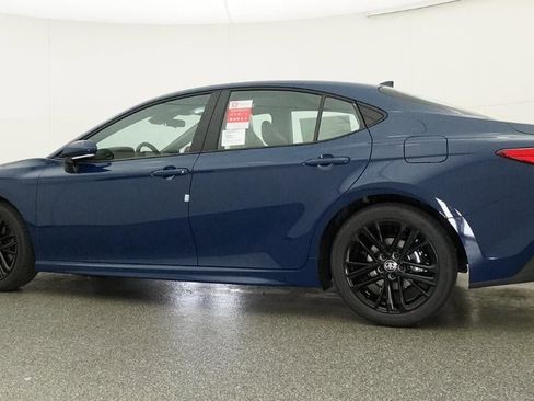 New 2026 Toyota Camry SE FWD image 20
