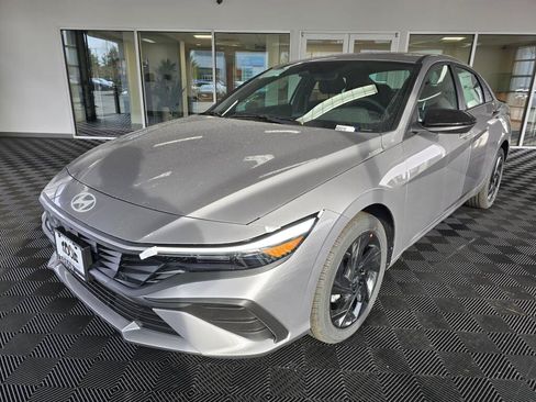 New 2026 Hyundai Elantra Sport FWD image 8