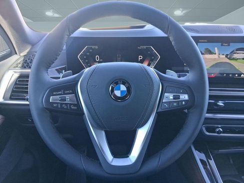 Used 2026 BMW X5 sDrive40i w/ Premium Package RWD image 16