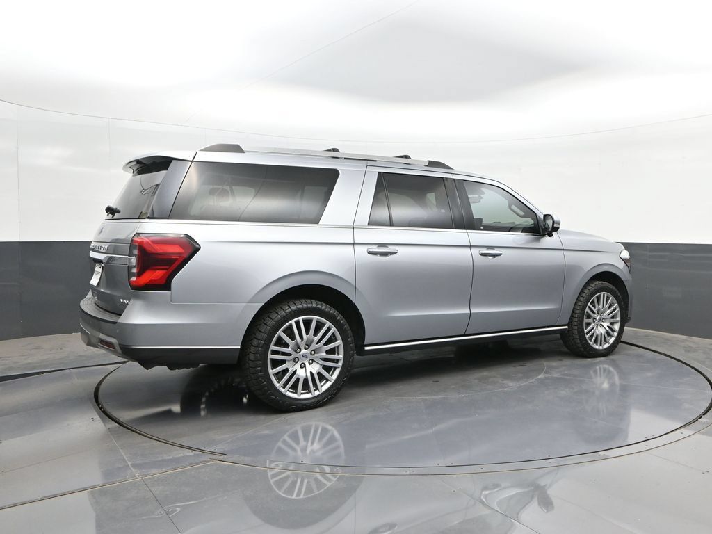 Used 2023 Ford Expedition Max Limited AWD/4WD image 15