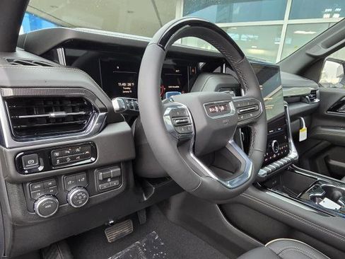 New 2026 GMC Yukon XL Elevation w/ Elevation Premium Package image 15