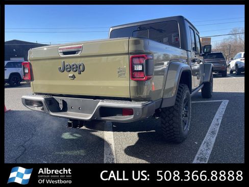 New 2026 Jeep Gladiator Willys image 5