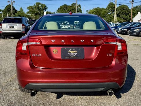Used 2013 Volvo S60 T5 FWD image 4