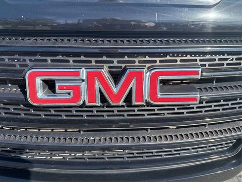 Used 2017 GMC Terrain SLT w/ Open Road Package image 42