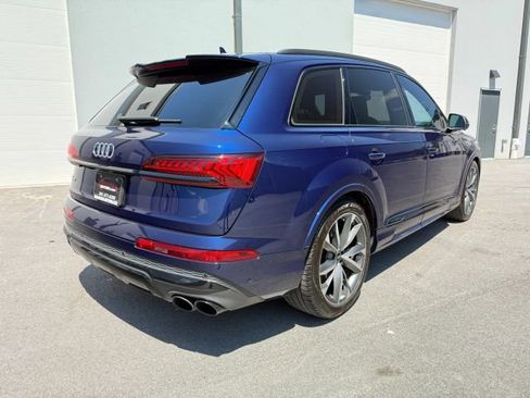 Used 2023 Audi SQ7 Prestige AWD/4WD image 7