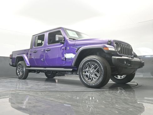 New 2026 Jeep Gladiator Sport image 54