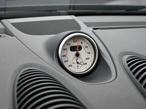 New 2025 Porsche 718 Cayman image 21