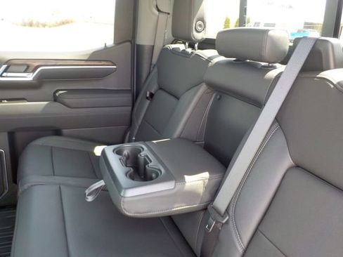 New 2026 GMC Sierra 1500 SLT w/ SLT Premium Package AWD/4WD image 22