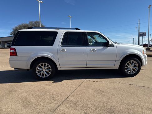 Used 2017 Ford Expedition EL Limited w/ Equipment Group 301A image 8