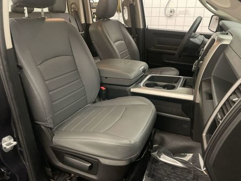 Used 2019 RAM 1500 Tradesman AWD/4WD image 19