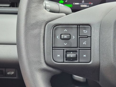 Used 2026 Toyota RAV4 XLE Premium AWD/4WD image 20