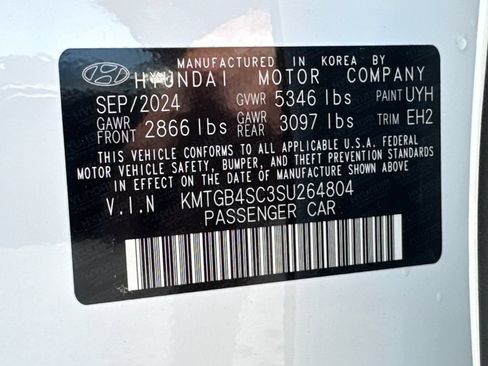 Used 2025 Genesis G80 2.5T Advanced AWD/4WD image 37