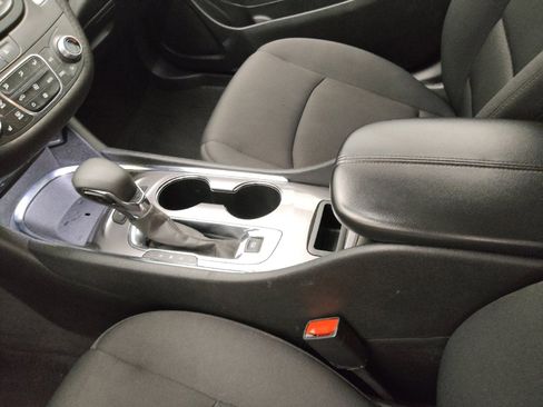 Used 2024 Chevrolet Malibu LT image 26