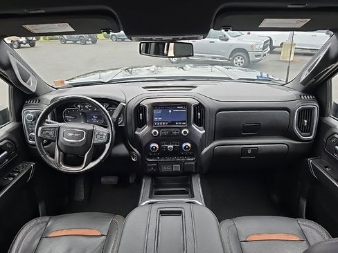 Used 2021 GMC Sierra 2500 AT4 w/ Gooseneck/5TH Wheel Package image 23