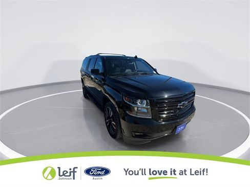 Used 2020 Chevrolet Suburban Premier image 2