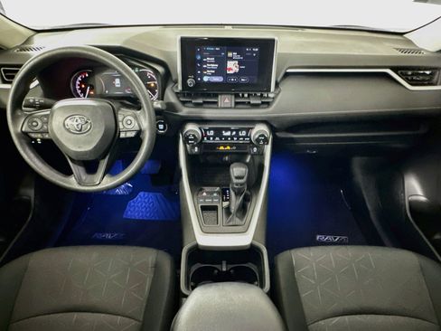 Used 2023 Toyota RAV4 XLE w/ Convenience Package FWD image 27