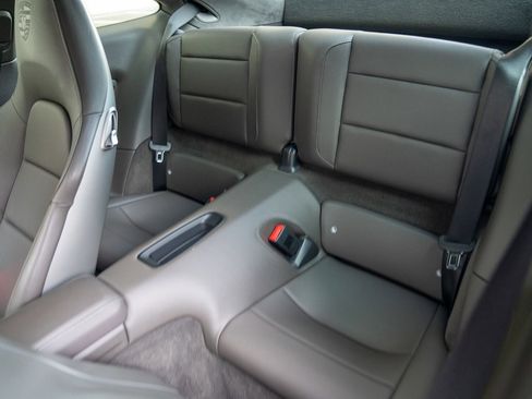 Used 2019 Porsche 911 Carrera 4S w/ Sport Chrono Package image 23