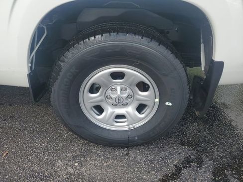 New 2026 Nissan Frontier S image 5