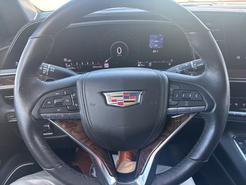 Certified 2023 Cadillac Escalade Premium Luxury Platinum image 23
