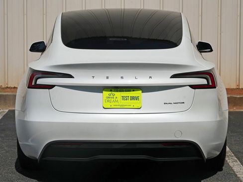 Used 2024 Tesla Model 3 Long Range AWD/4WD image 55