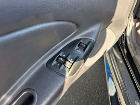 Used 2000 Plymouth Prowler Base image 12