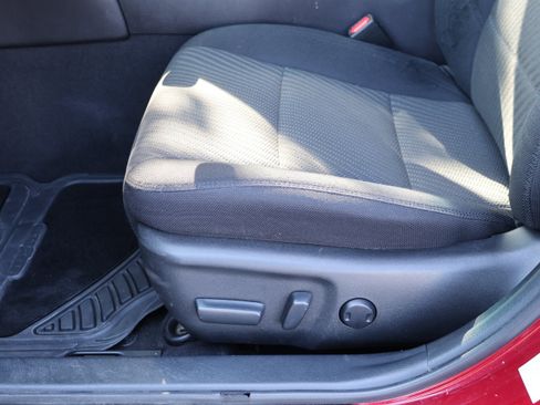 Used 2015 Toyota Camry LE FWD image 22
