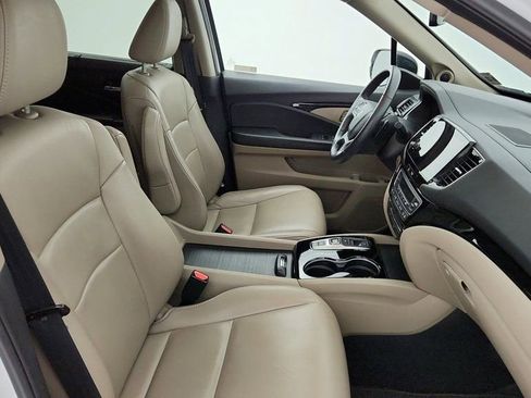 Used 2022 Honda Pilot Touring image 27