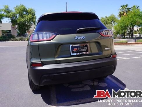 Used 2019 Jeep Cherokee Latitude w/ Popular Appearance Group FWD image 41