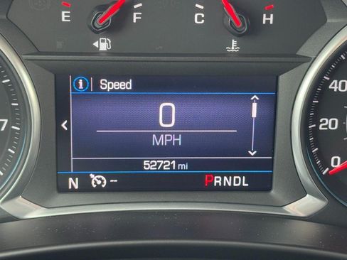 Used 2022 Chevrolet Equinox LS w/ LS Convenience Package AWD/4WD image 18