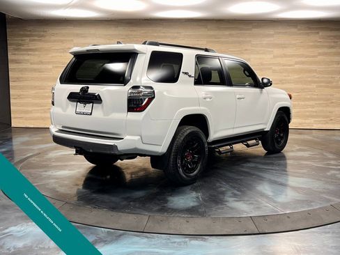 Used 2023 Toyota 4Runner TRD Off-Road Premium image 9