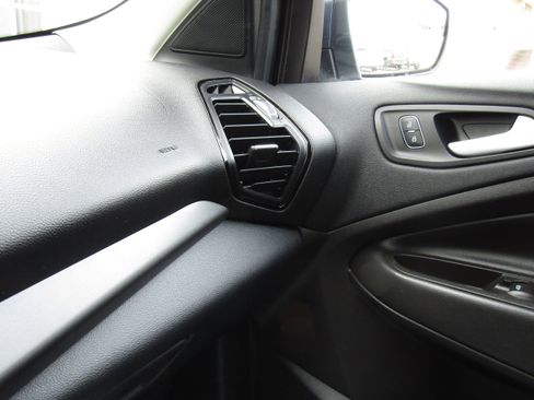 Used 2018 Ford Escape SEL image 14