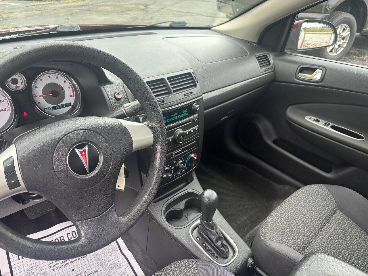 Used 2009 Pontiac G5 FWD image 14