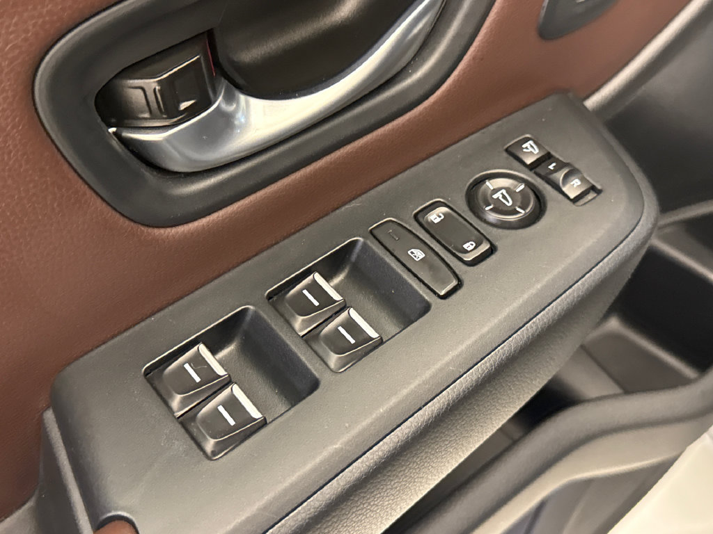 Certified 2025 Honda Pilot Elite image 24