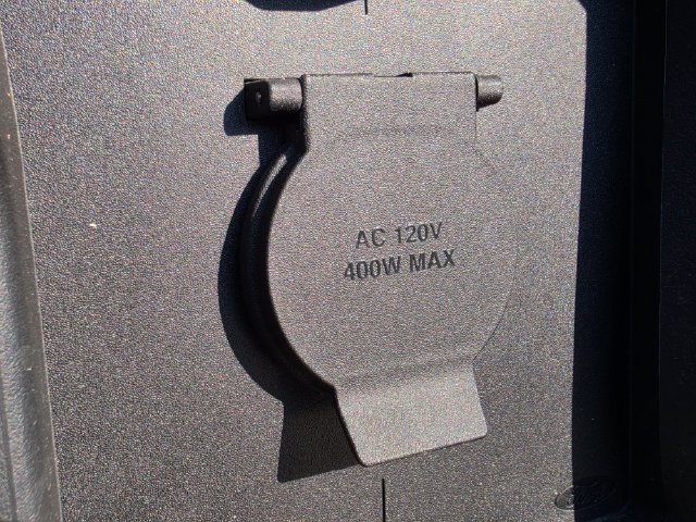 Used 2023 Ford F150 Lariat w/ Equipment Group 502A High AWD/4WD image 5