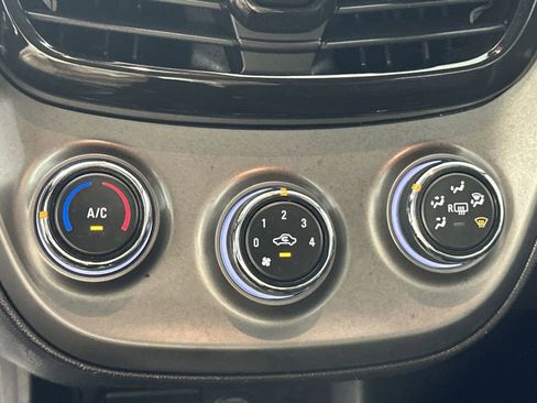 Used 2021 Chevrolet Spark LS image 19